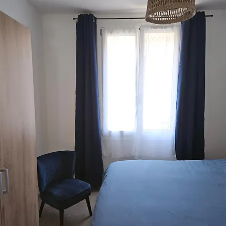Apartment Sur L'ile De Porquerolles